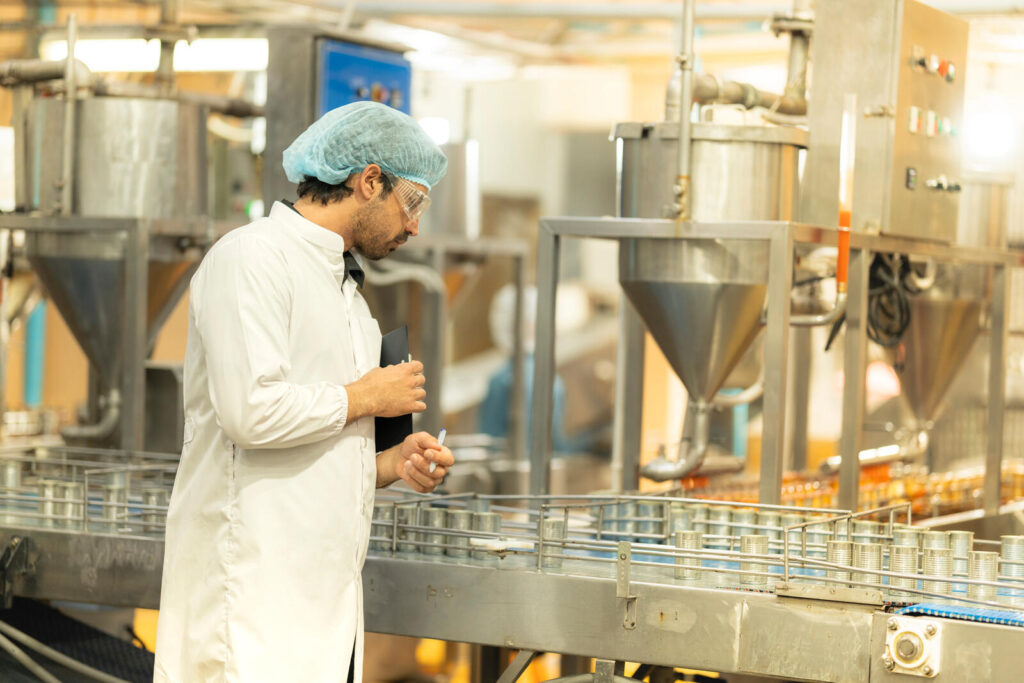 Perdas invisíveis no frigorífico: o que a operação perde sem perceber na linha de embalagem